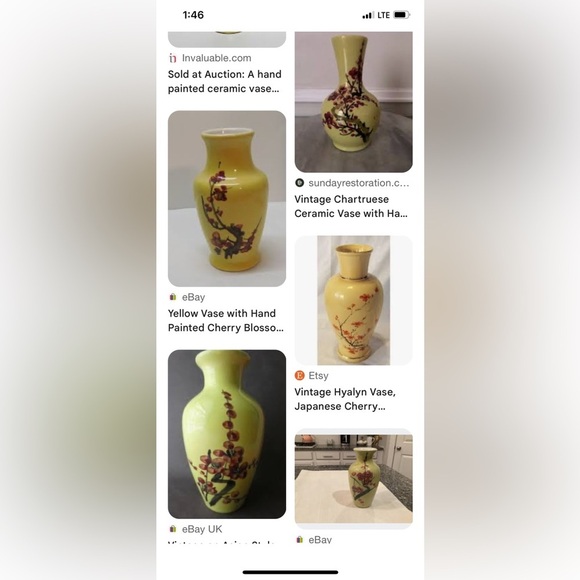 Yellow Floral Vase. 🏺 Vintage. Hand painted porcelain - Picture 2 of 6